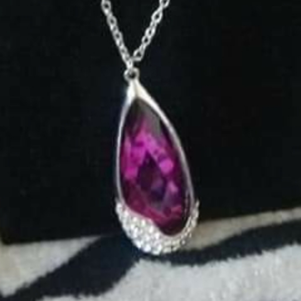 Necklace - Picture 2 of 2